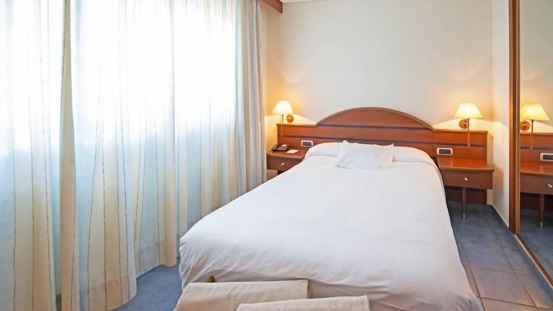 Hotel Port Salins By Pierre & Vacances Эмпуриабрава Испания