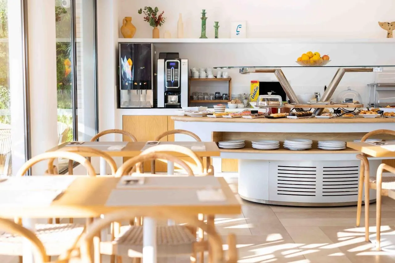 Hotel Port Salins By Pierre & Vacances إمبوريابرافا