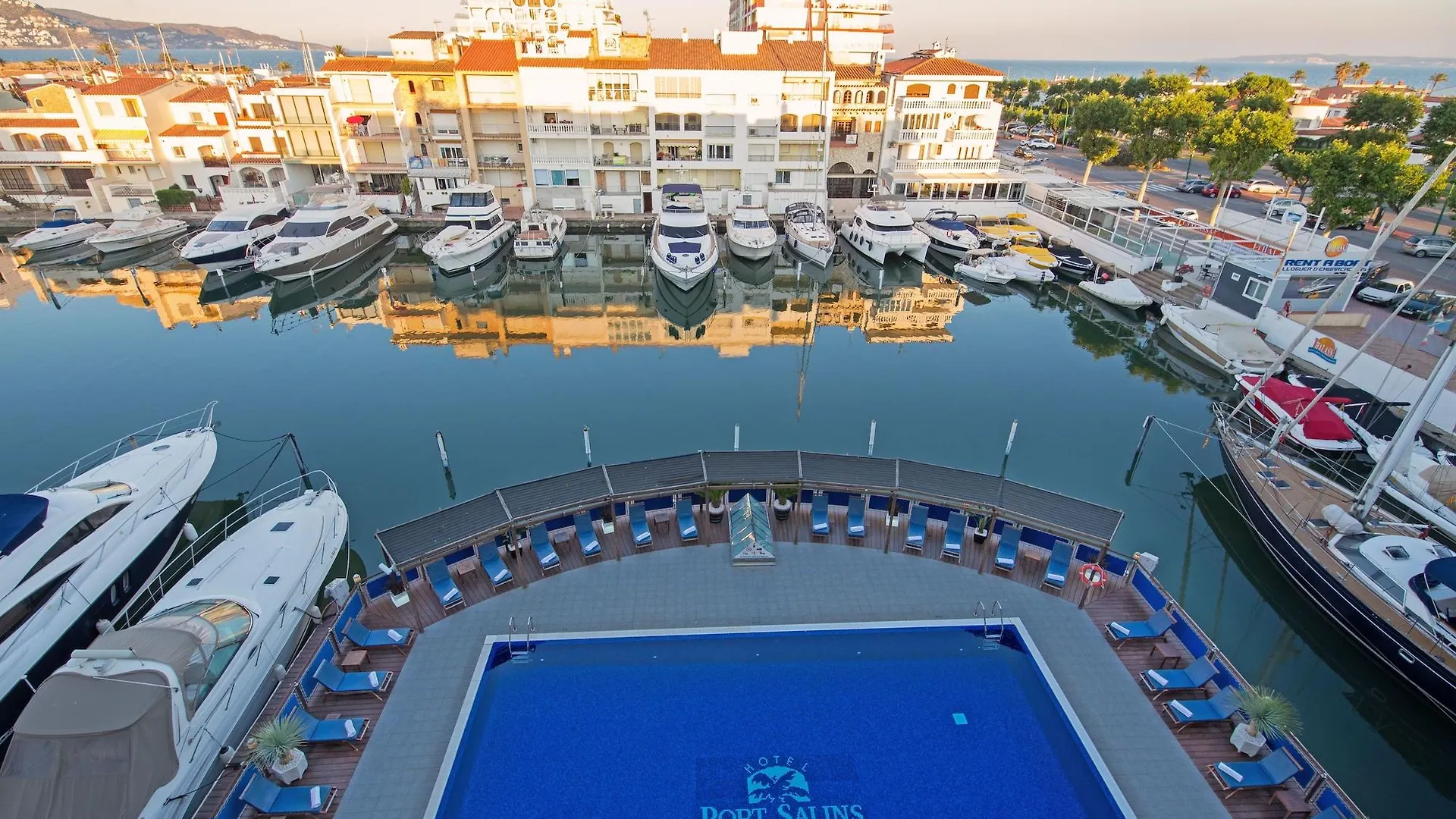 Hotel Port Salins By Pierre & Vacances Empuriabrava