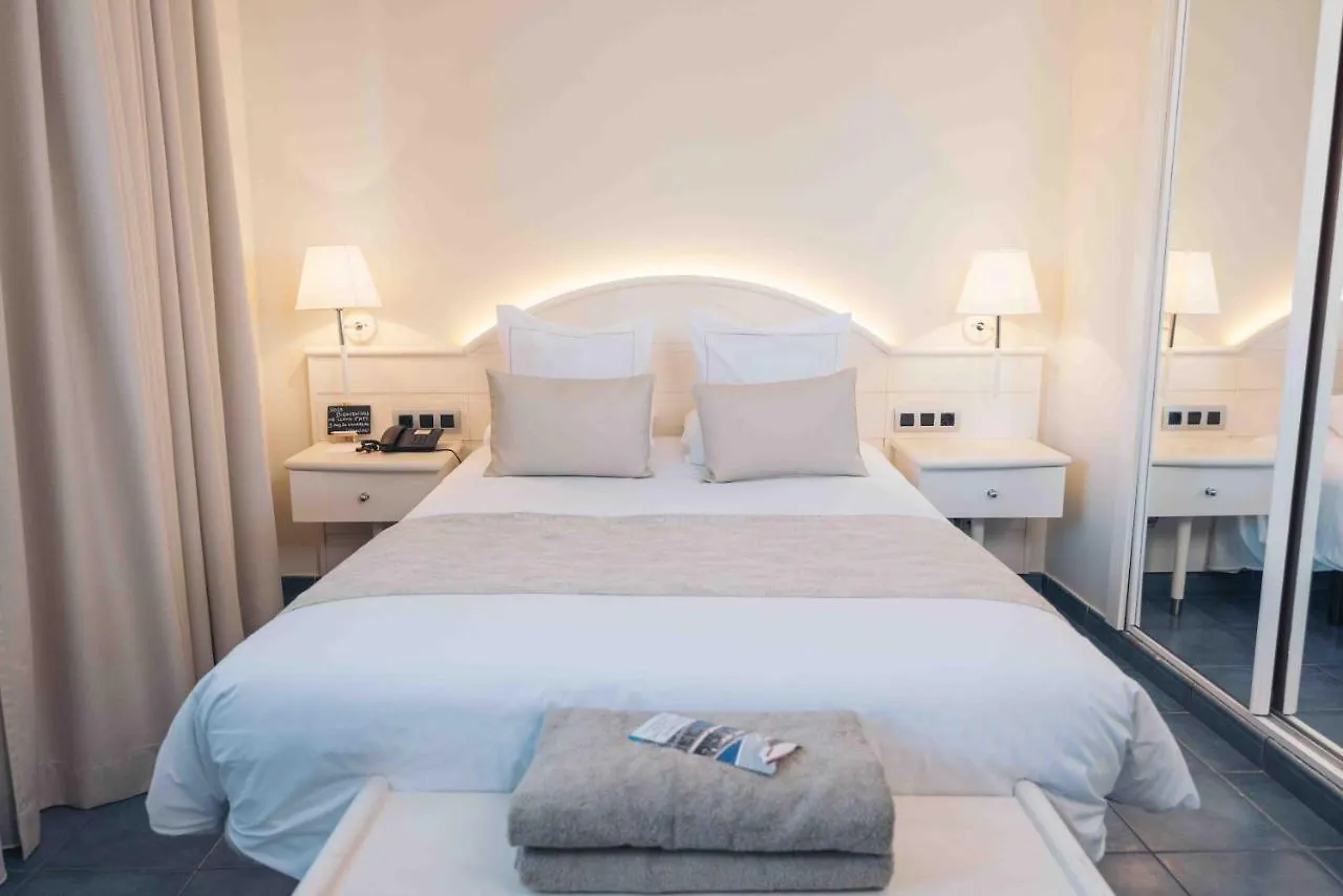 Hotel Port Salins By Pierre & Vacances Empuriabrava
