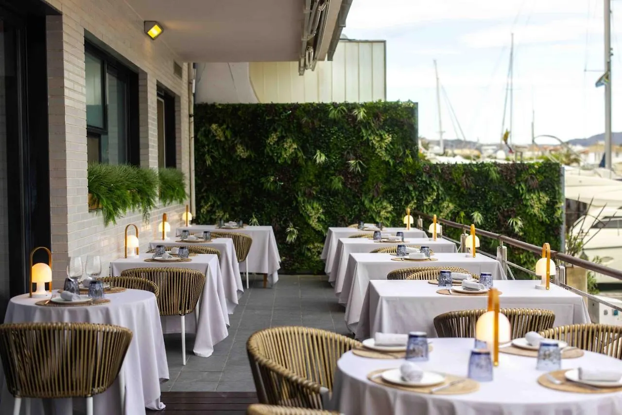 Hotel Port Salins By Pierre & Vacances Empuriabrava