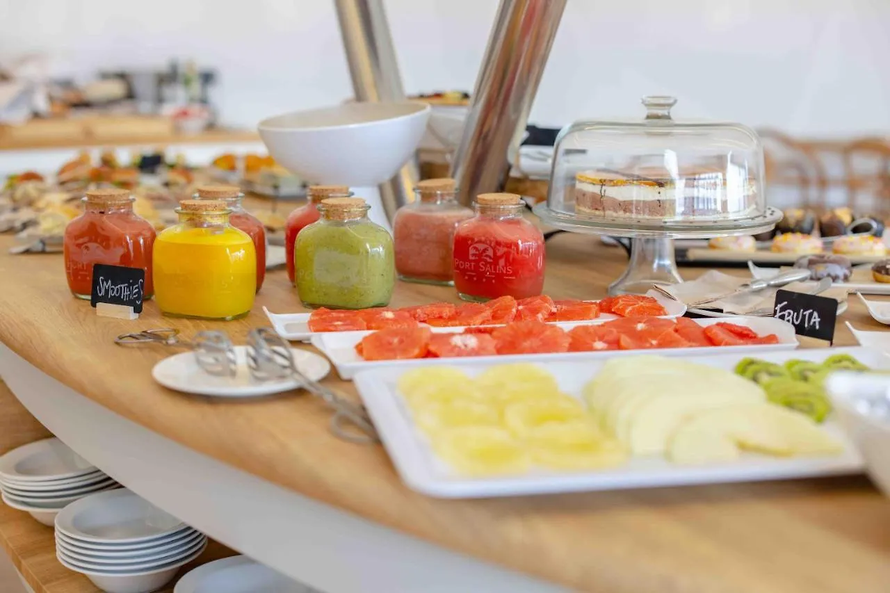 Hotel Port Salins By Pierre & Vacances Empuriabrava