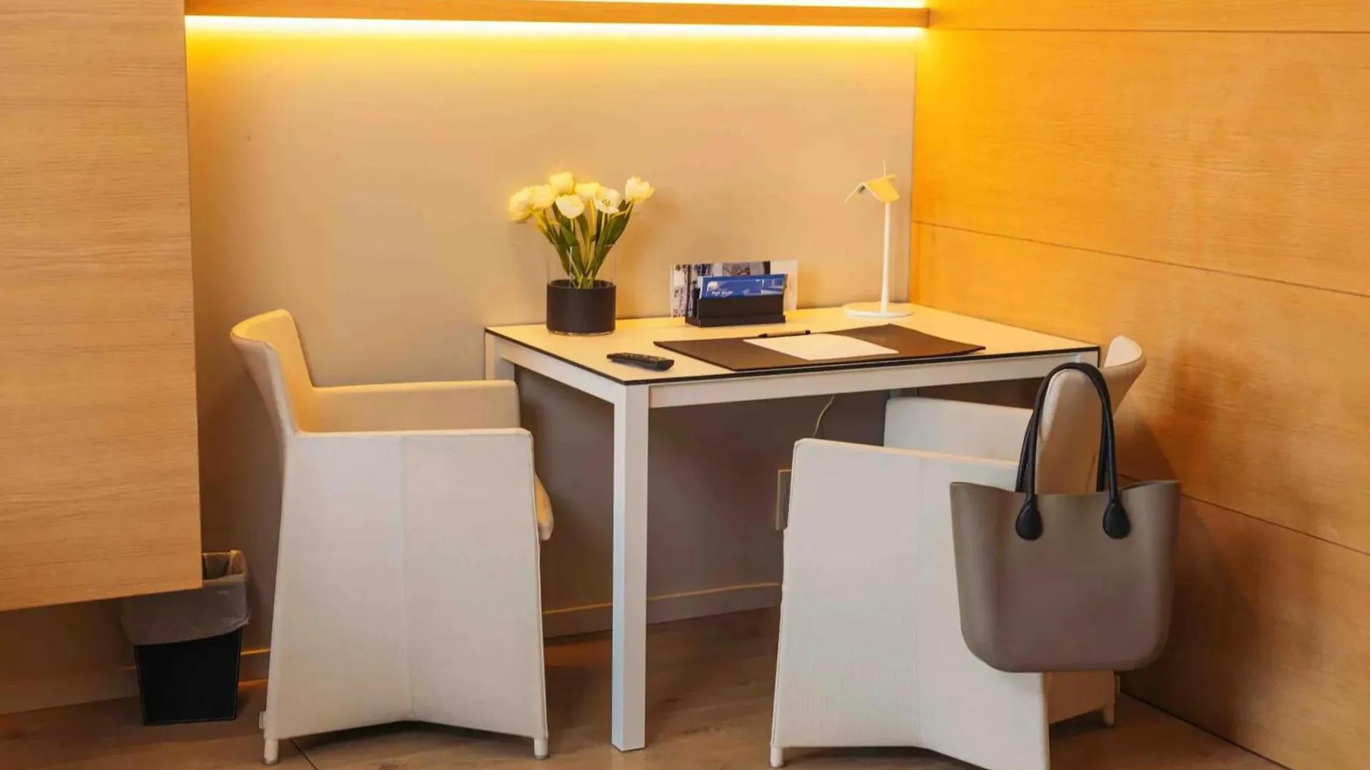 Hotel Port Salins By Pierre & Vacances Empuriabrava